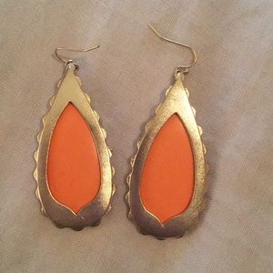 Kendra Scott coral/tangerine earrings